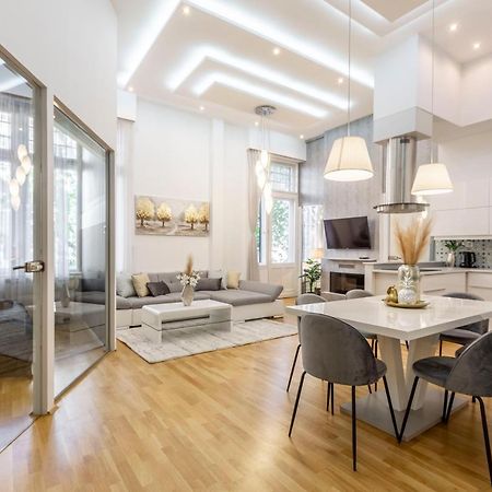 Luxurious & Spacious Downtown Residence In Liszt Ferenc Square Budapest Exterior foto